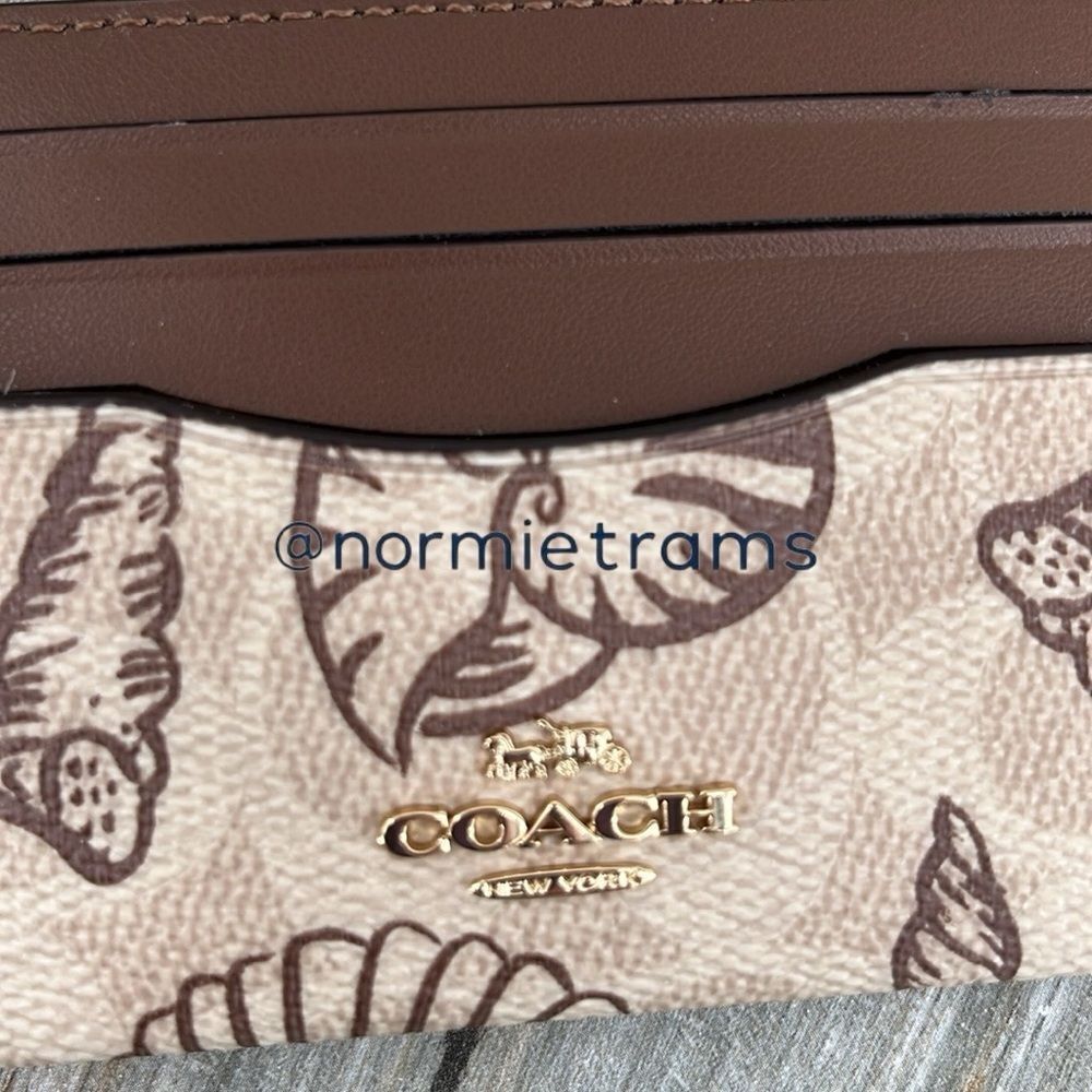 Coach Slim Id Card Case In Signature Canvas With Shell Print Island Beach - Picture 3 of 7